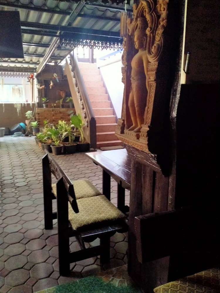 North Star Guest House 39/64