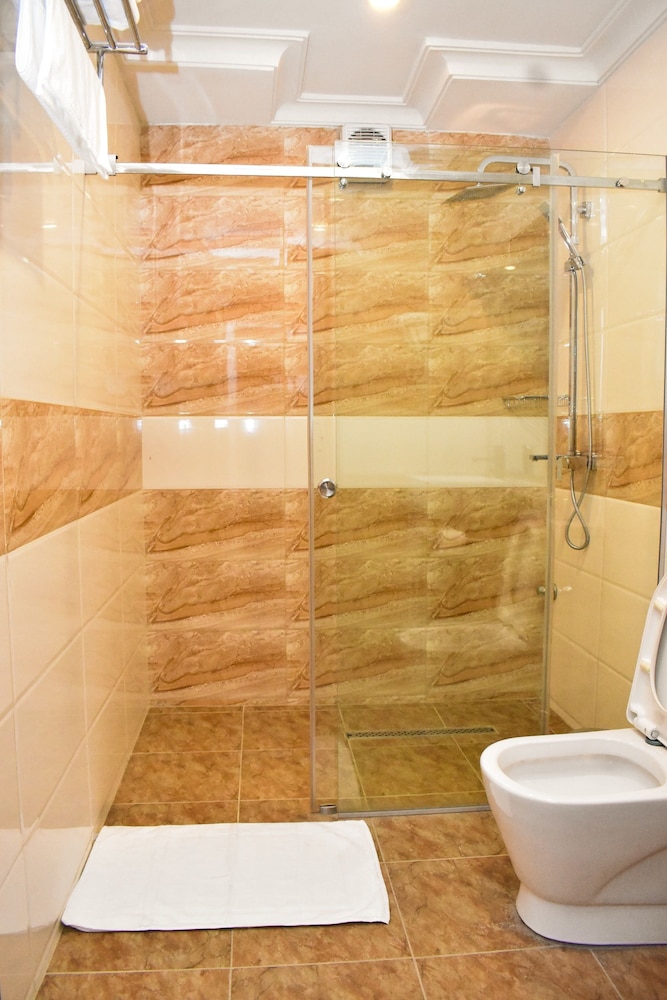 Qualibest Grand Hotels 50/52