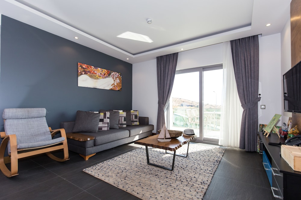 Degirmenburnu Residence 36/68