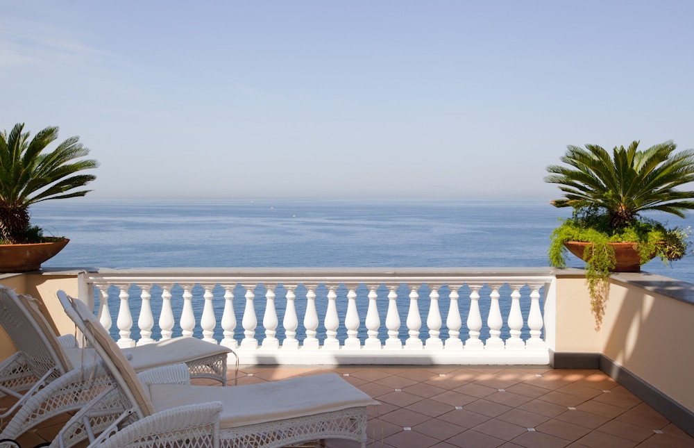 Hotel Corallo Sorrento 45/80