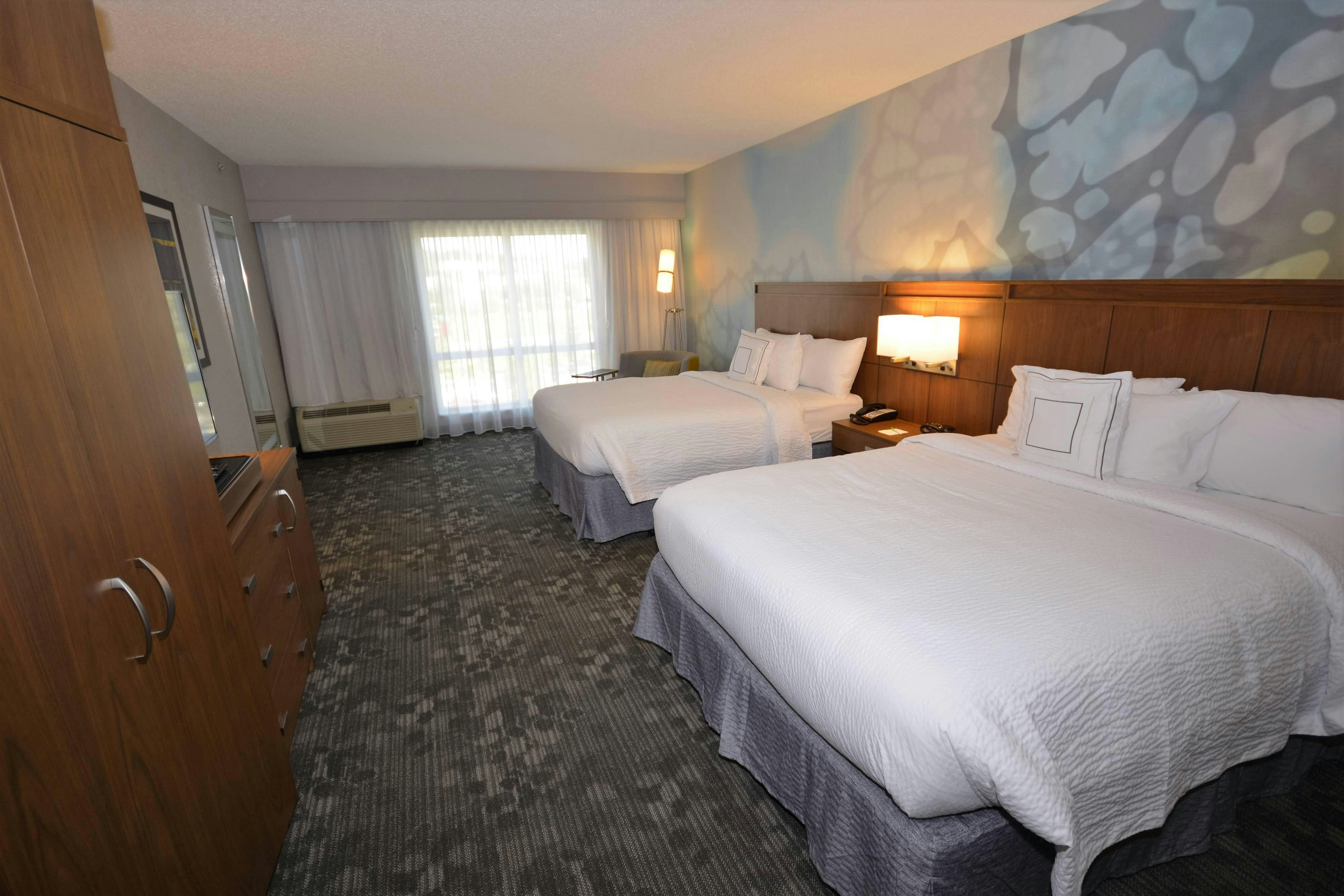 Courtyard by Marriott Asheville Airport 5/24