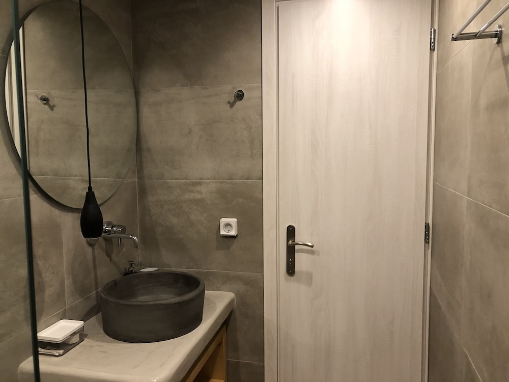 شقة بريميوم بسرير كوين وسرير فردي، Dragonfly Villas 3/4