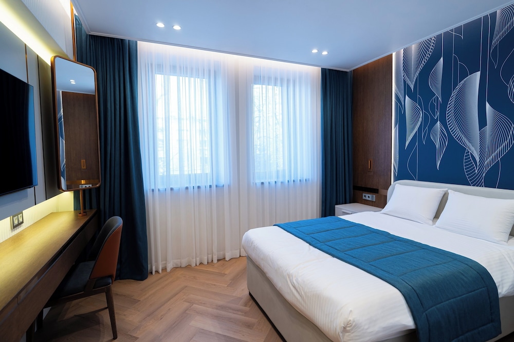 Dostyk Hotel 22/64