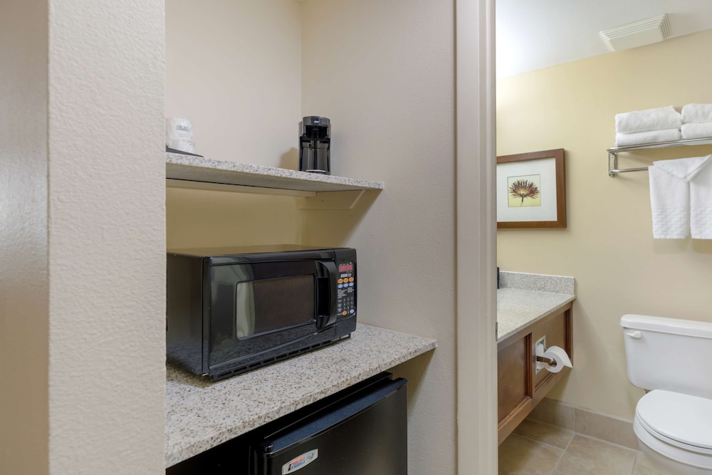 Best Western Plus Loveland Inn 22/56