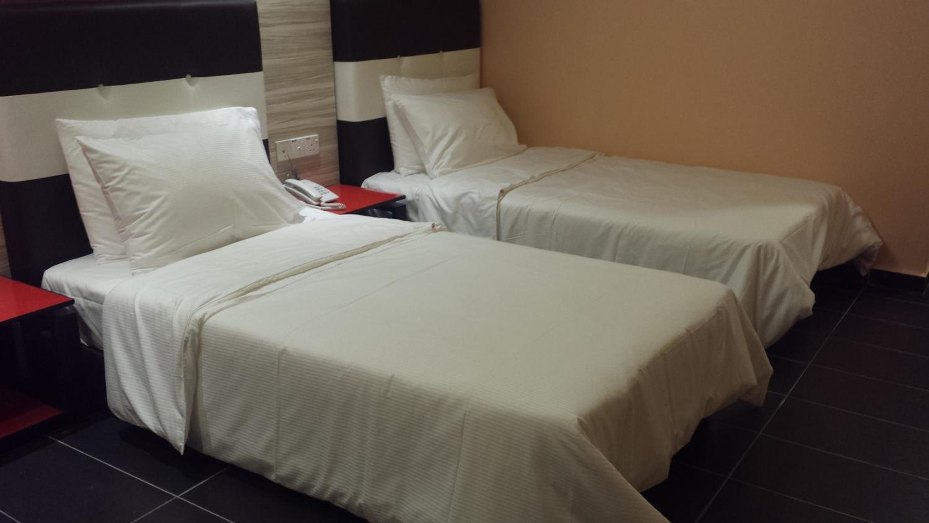 Js Hotel 34/60
