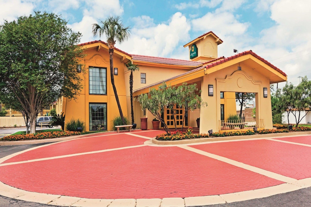 La Quinta Inn San Antonio Lackland 1/49