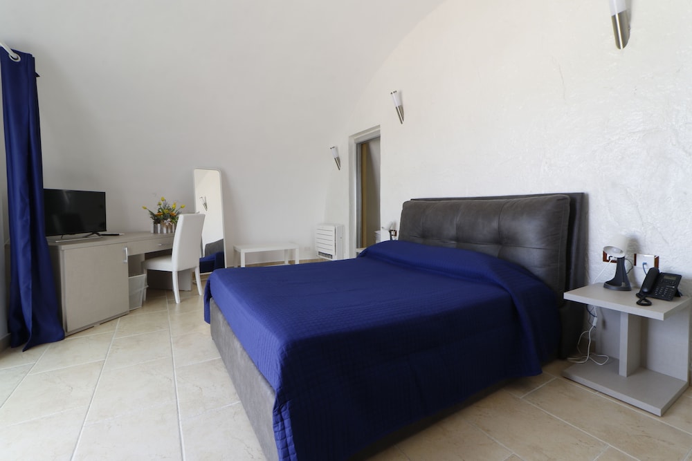 SUPERIOR, DOUBLE BED, SEA VIEW