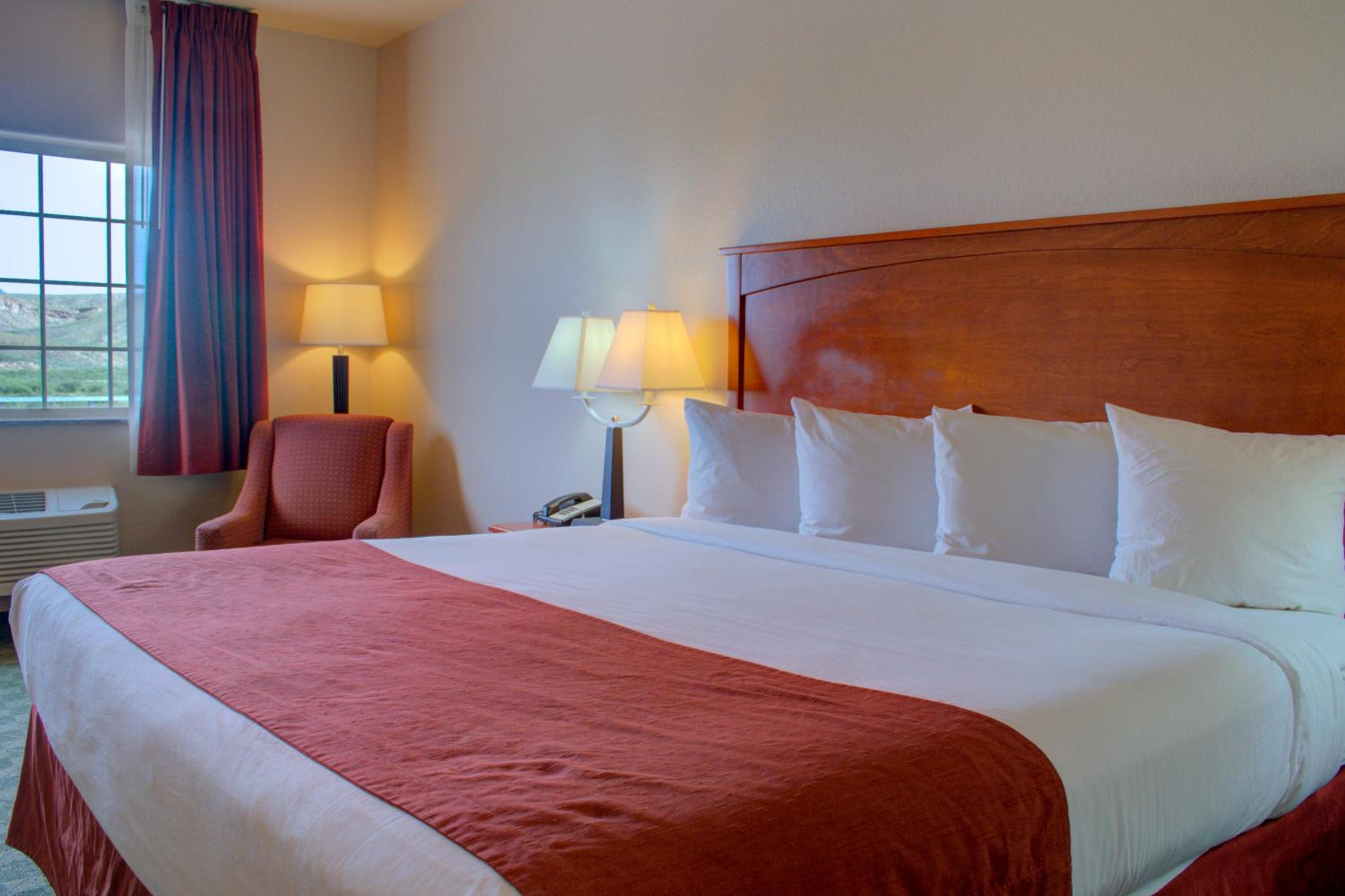Allington Inn and Suites of Kremmling 4/28