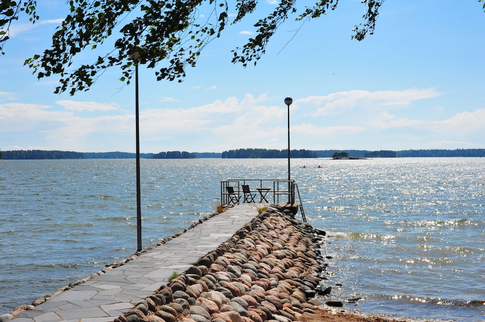 surroundings