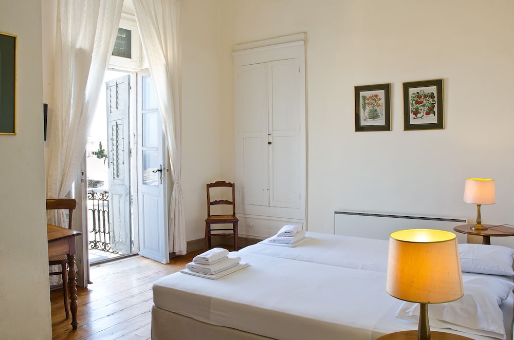 Hotel Omiros 27/50
