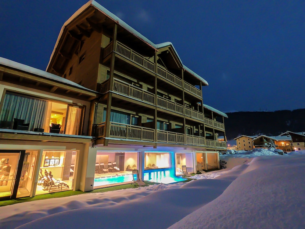 Francesin Hotel 3/79