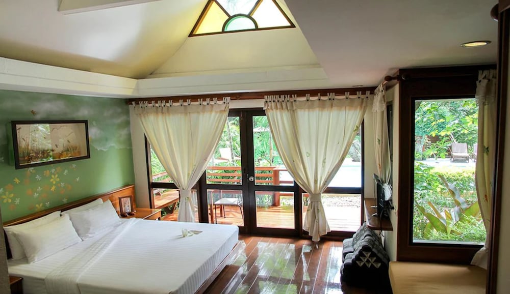 Baan Duangkaew 10/50