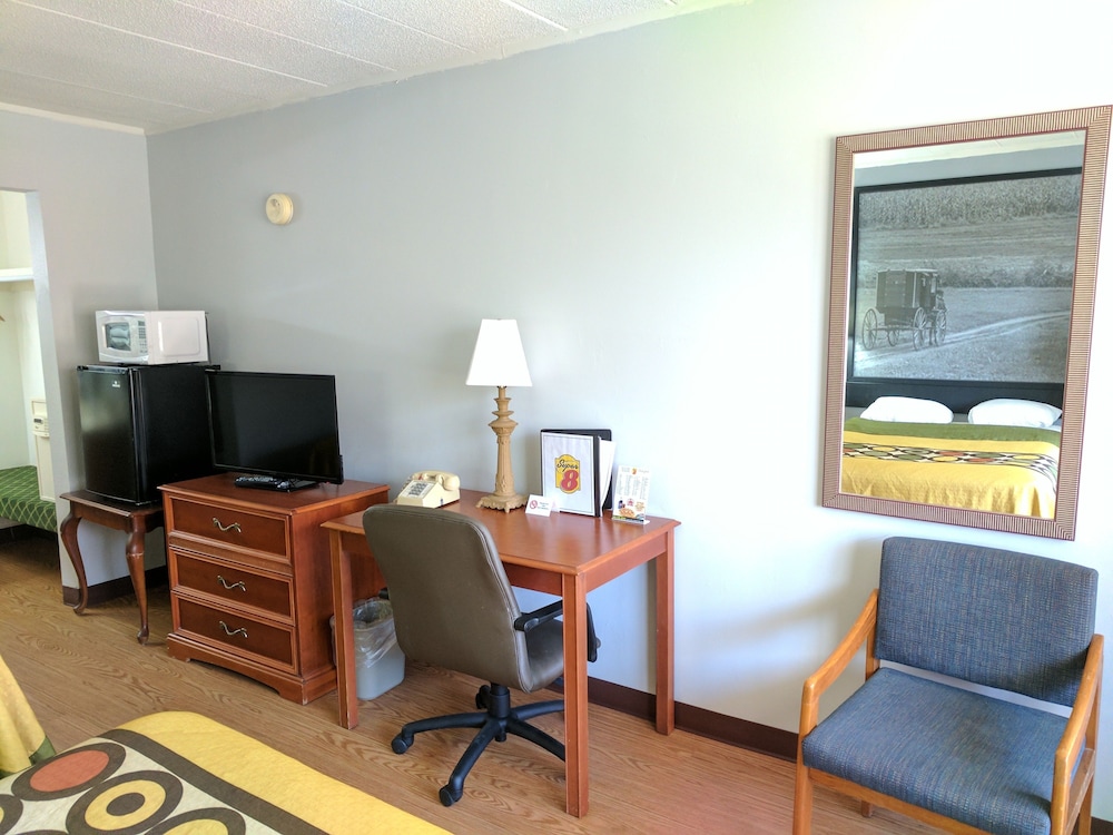 Sprucewood Inn 40/47