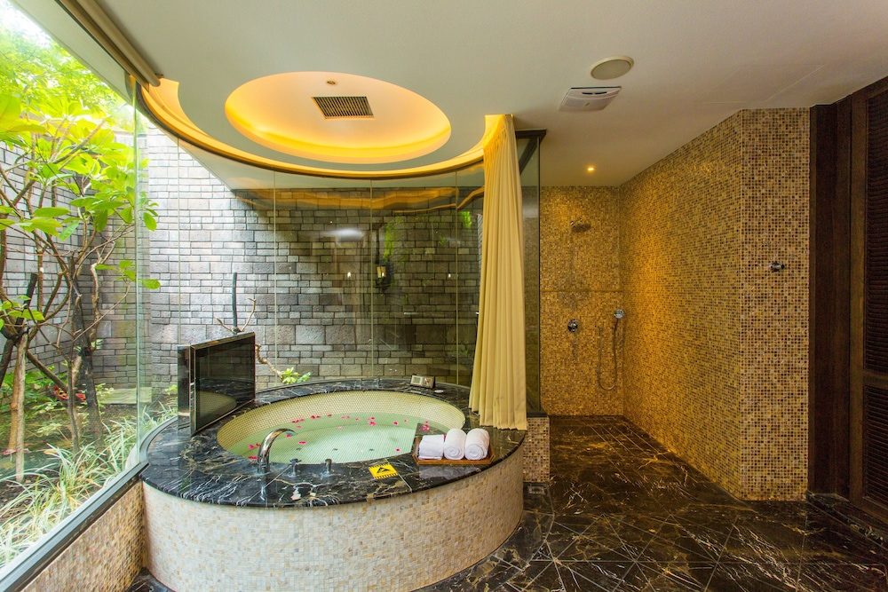 The Castle Ballet Taichung A Boutique Hotel 77/77