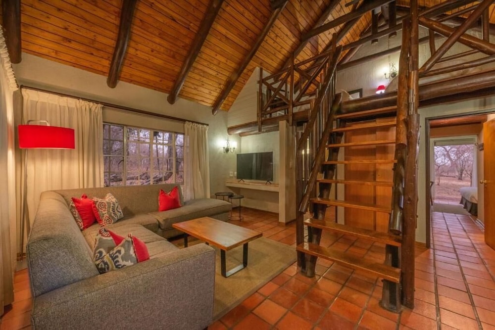 Protea Hotel By Marriott Kruger Gate 61/92
