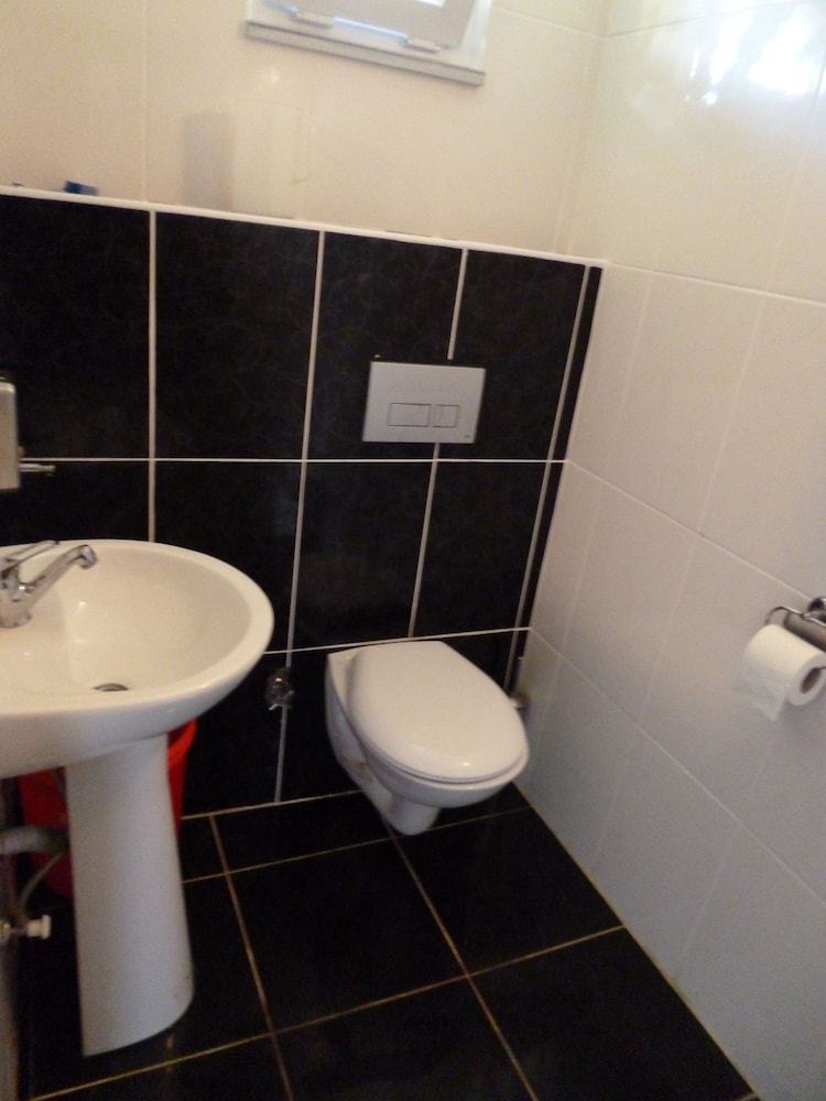 Istanbul Yildiz Hotel 25/26