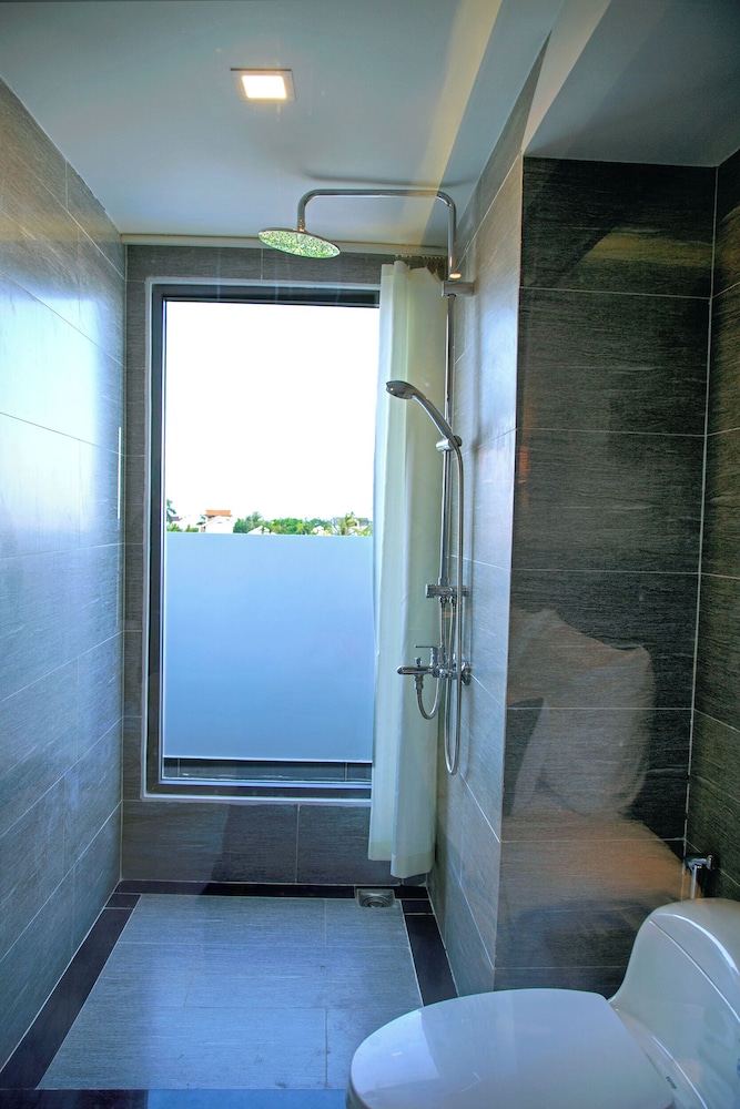 Ivy Villa 49/49