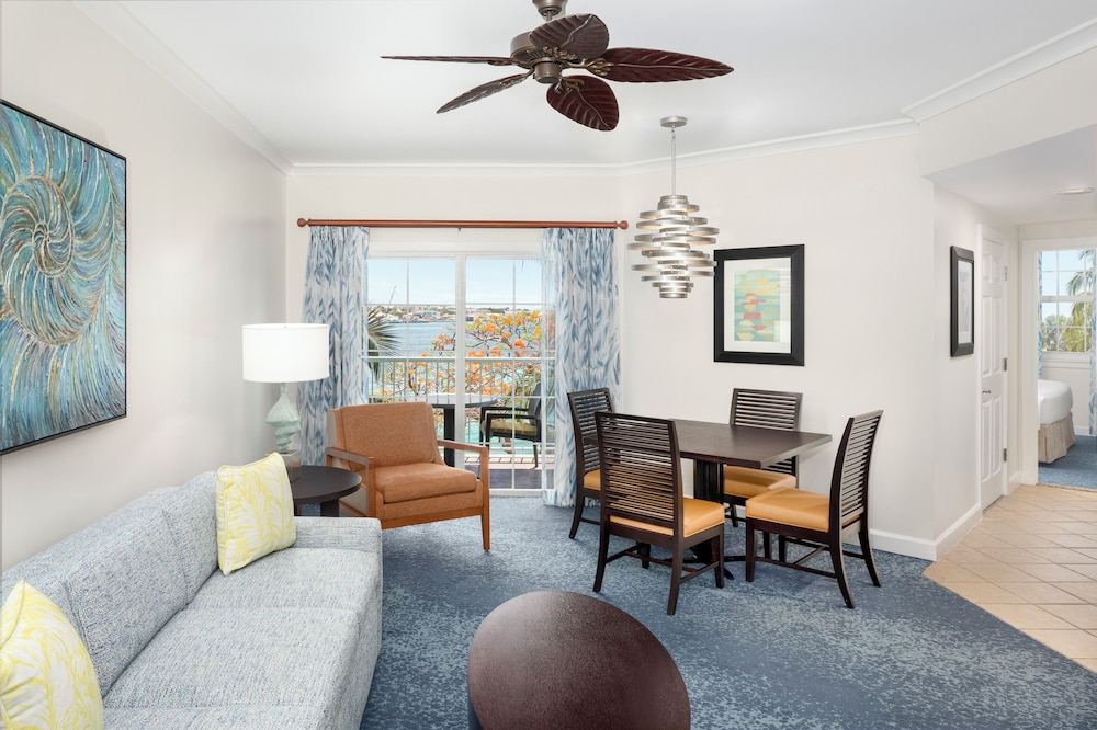 Harborside Resort At Atlantis 40/72