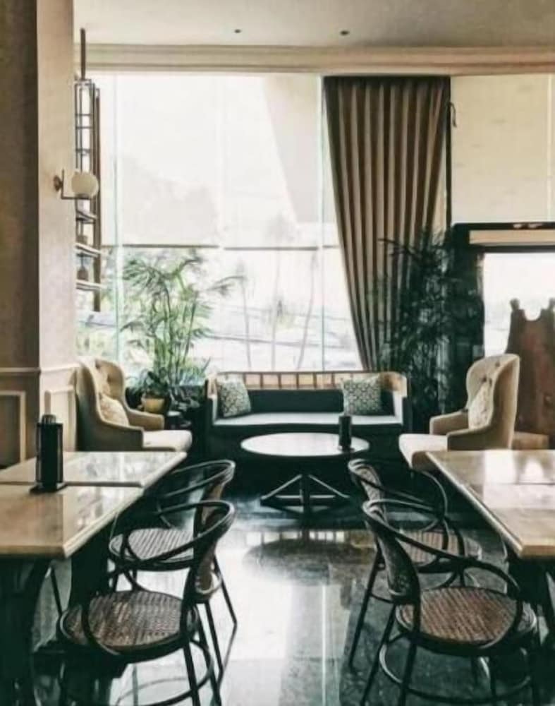 Brava Suites by ZIA Surabaya 13/35