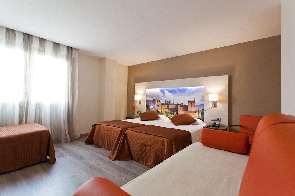 Porcel Sabica Hotel 28/83