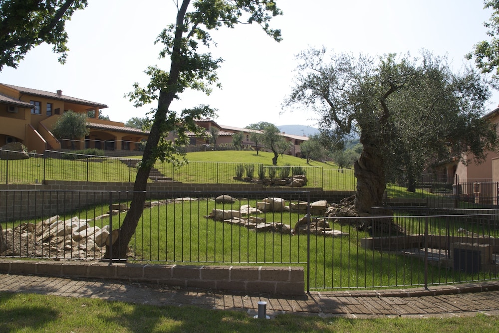 Borgo Etrusco S.P.A. 24/35