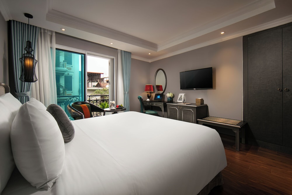JUNIOR, DOUBLE OR TWIN BED