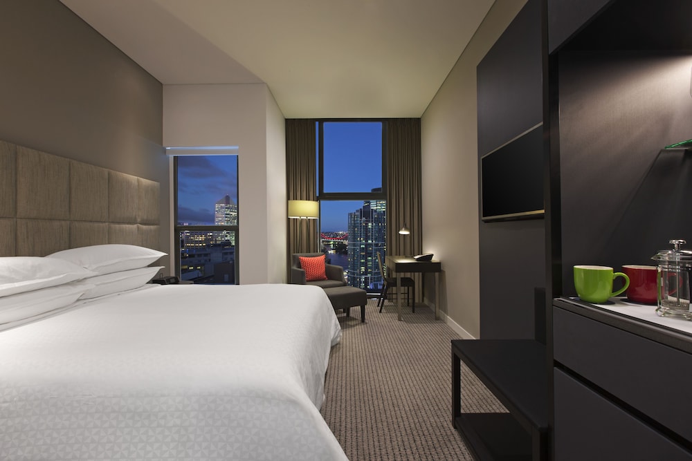 Four Points By Sheraton 10/42