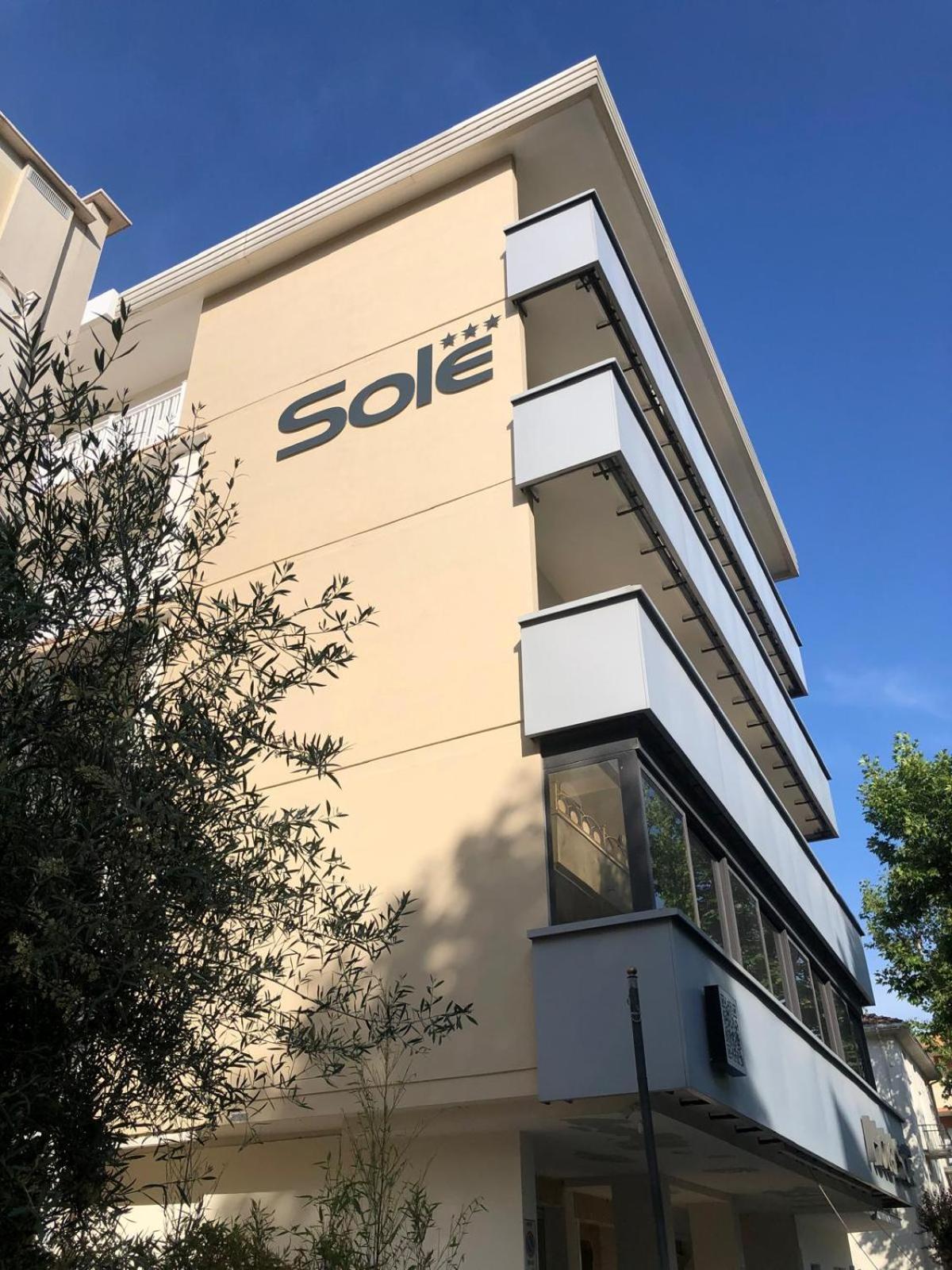 Hotel Sole 1/48