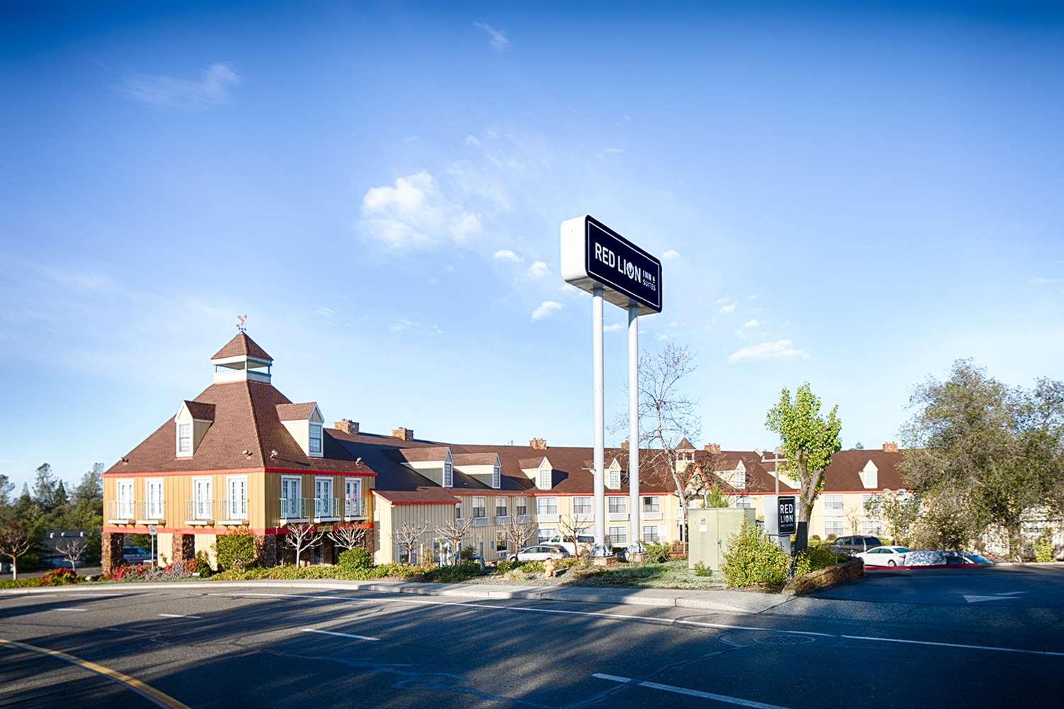 Red Lion Inn & Suites Auburn 33/36