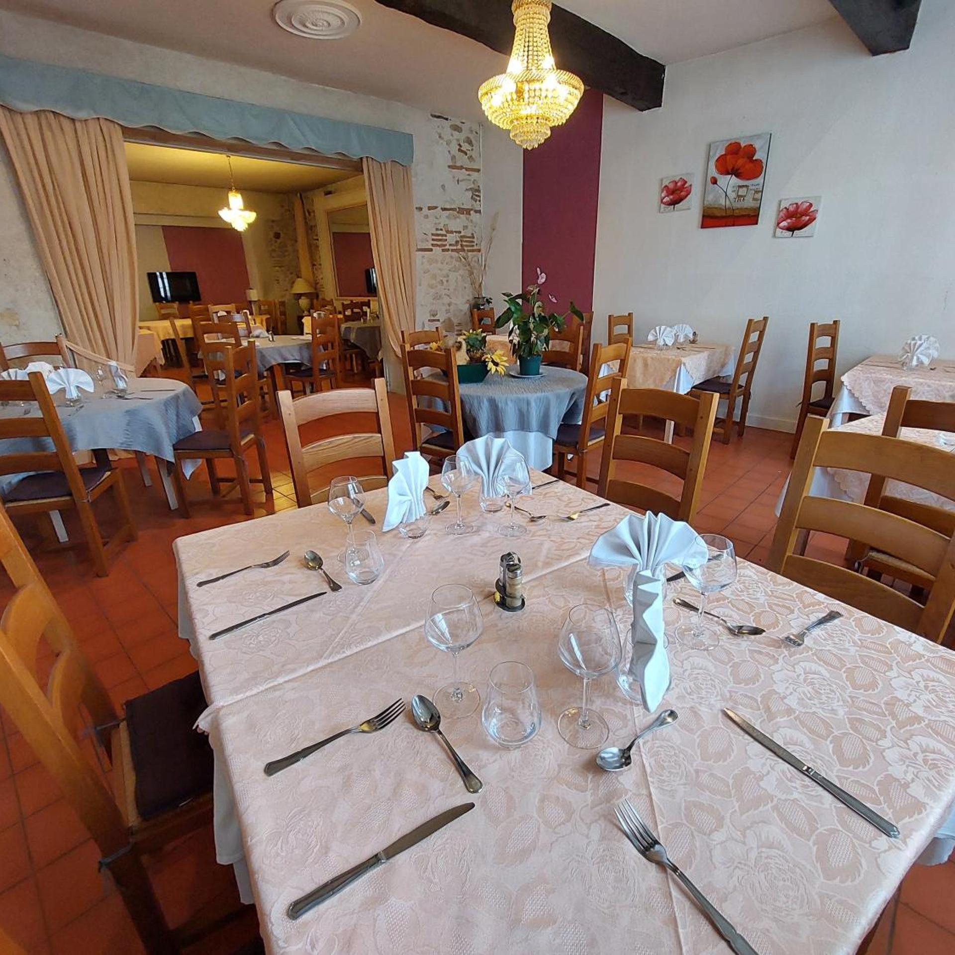 LA TABLE D'ANTAN 16/24
