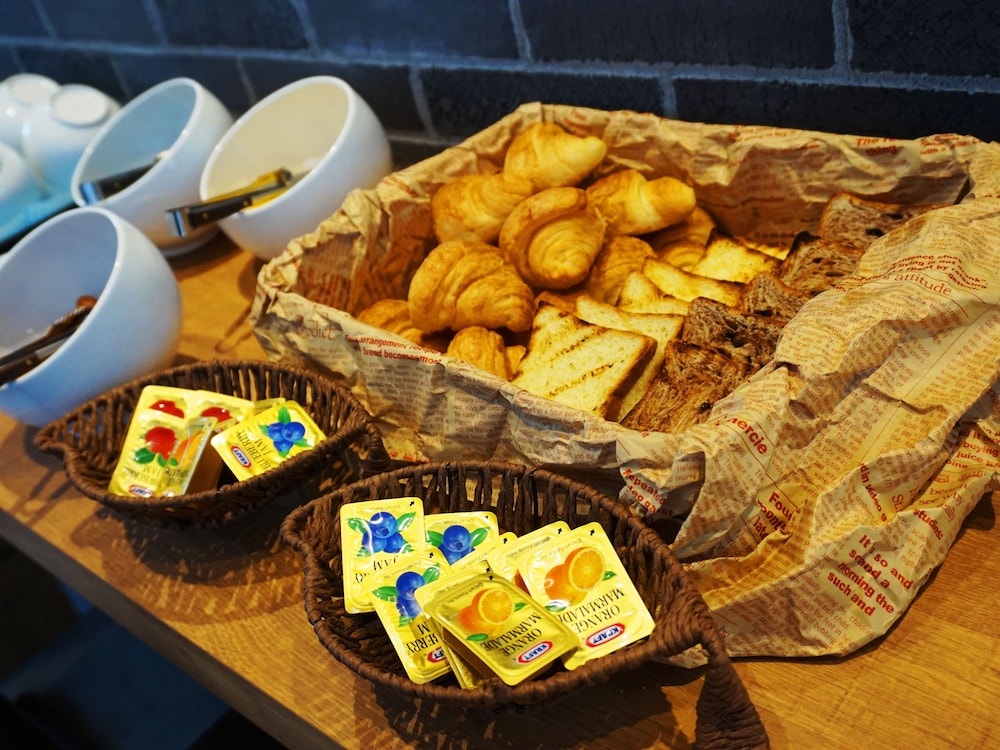 Apa Hotel Higashi-Umeda Minami-Morimachi-Ekimae 44/55
