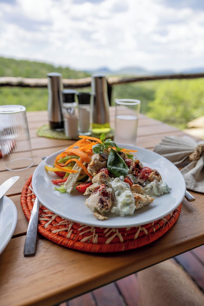 Buffalo Ridge Safari Lodge 37/50