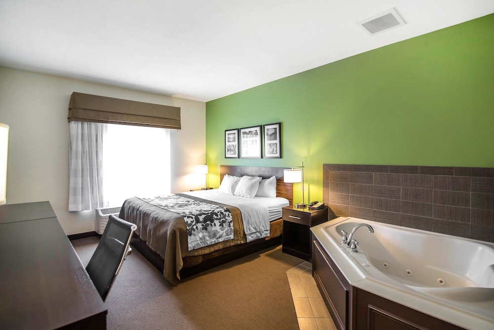 Sleep Inn & Suites Haysville - Wichita South 20/58
