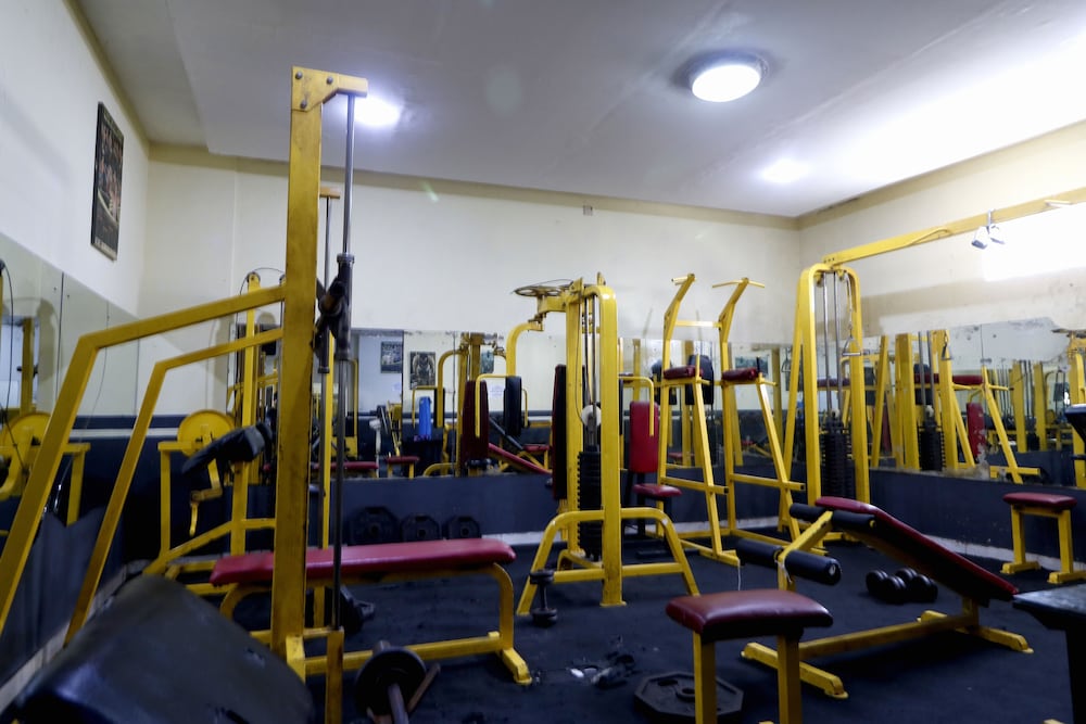Reddoorz Plus Near Universitas Indonesia 23/50