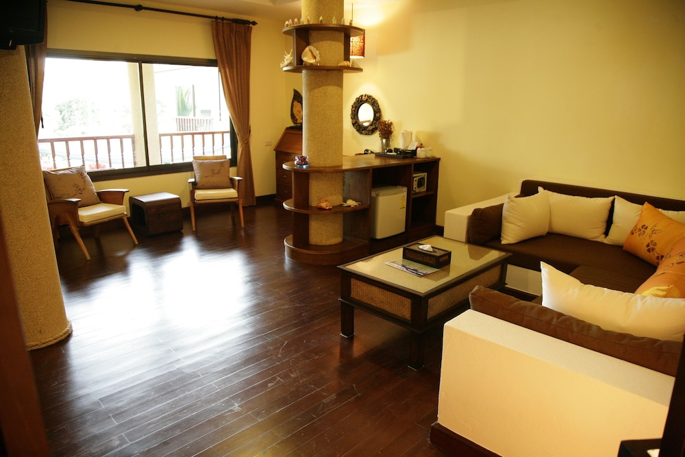 RedDoorz Plus Evergreen Boutique Hotel 39/53