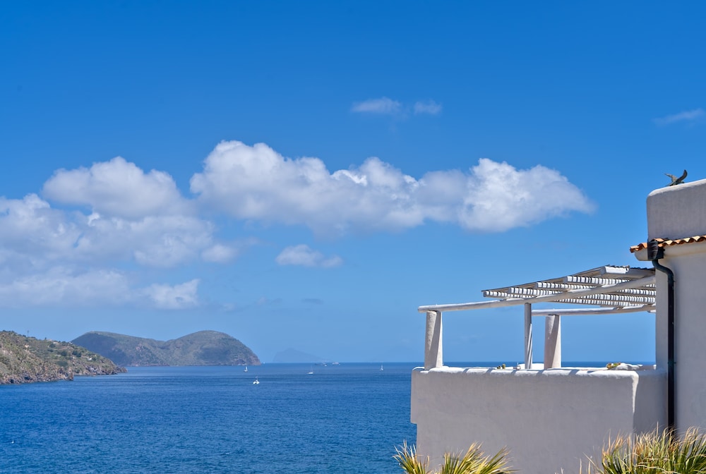 Therasia Resort Sea And Spa 11/100