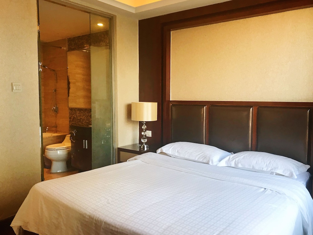 Shanghai ZiYuan Service Apartment 16/61