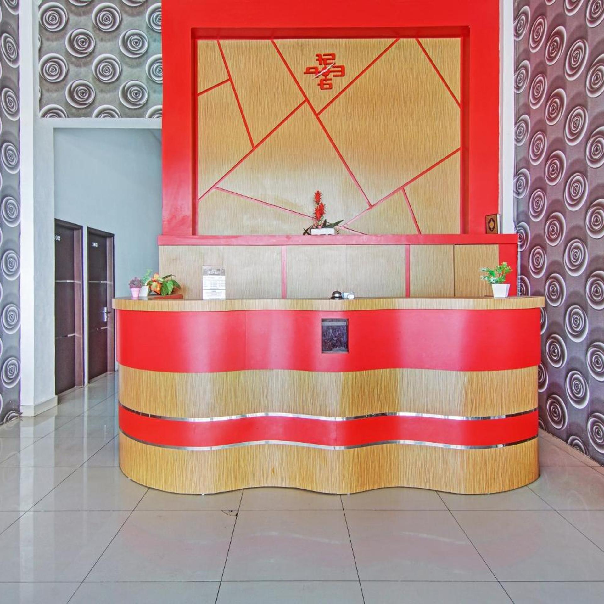Lobby at Hotel O Bukittinggi near Padang Luar formerly New Aedo, Banuhampu