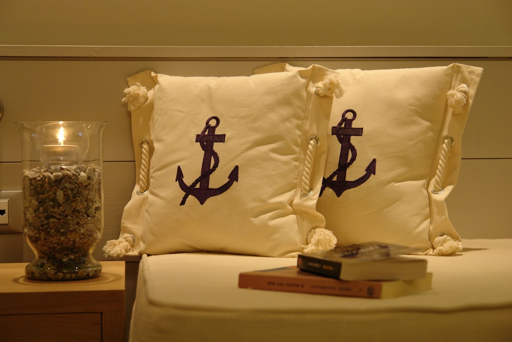 Vrahos Boutique Hotel 38/80