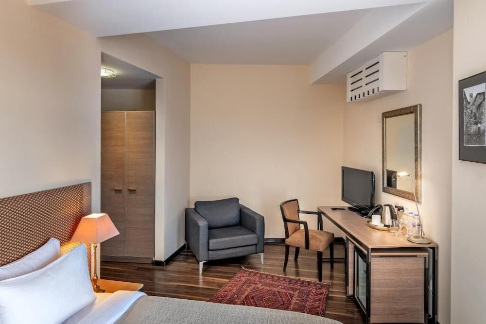 Ginger Hotel 23/31