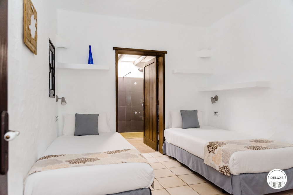 Villas Heredad Kamezi 27/74