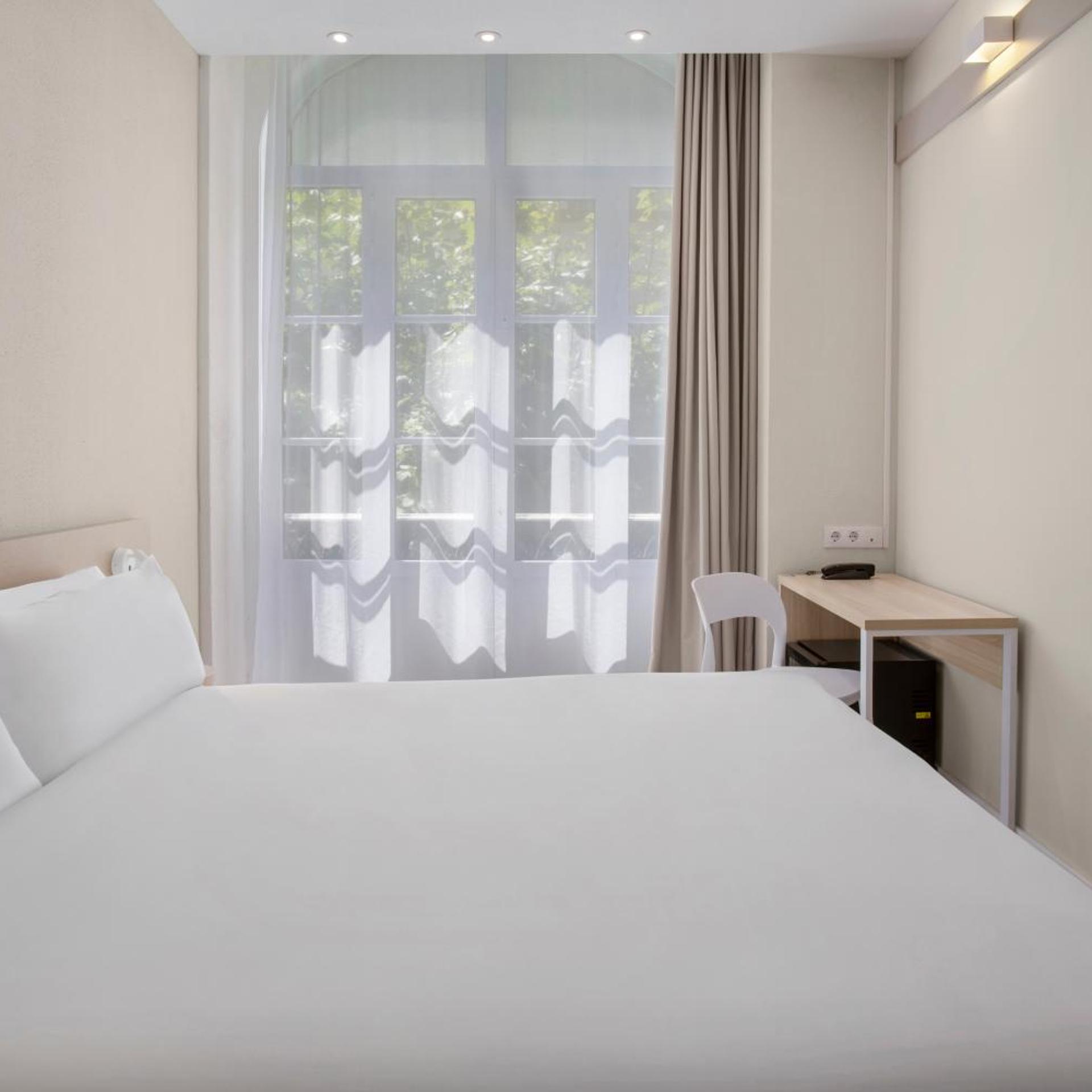 Plus, Double Bed، B&B HOTEL Figueira da Foz 3/4