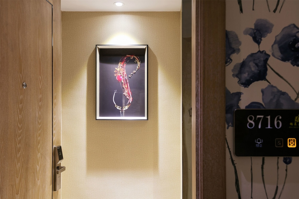 Jinchen Yuqi Hotel (Hangzhou Huanglong Sports Center) 20/28