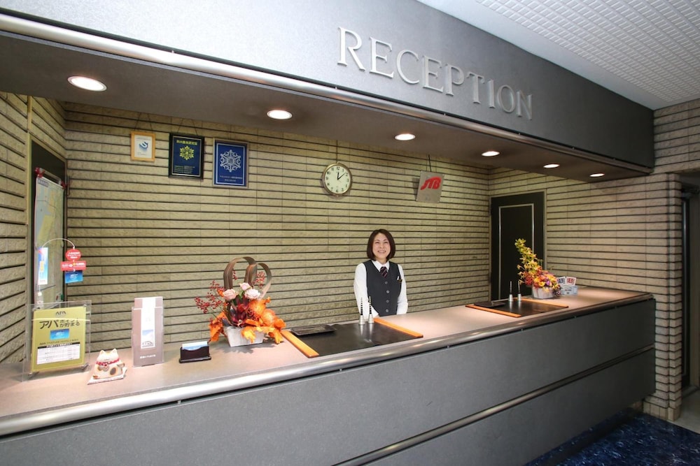 Tokai City Hotel 11/70