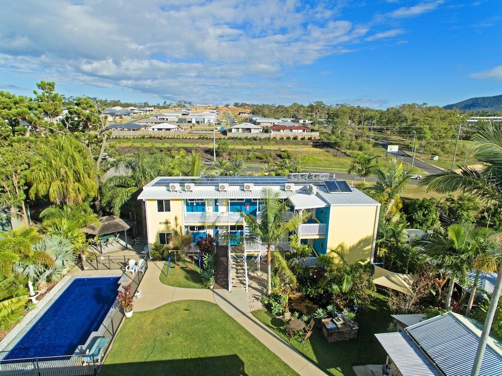 Coral Inn Yeppoon 60/67
