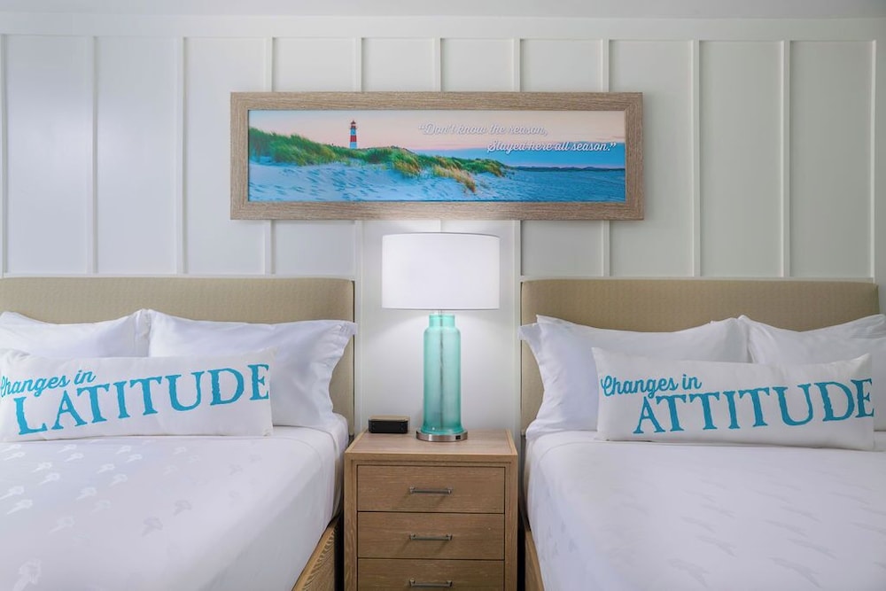 Standard, 2 Queen Beds