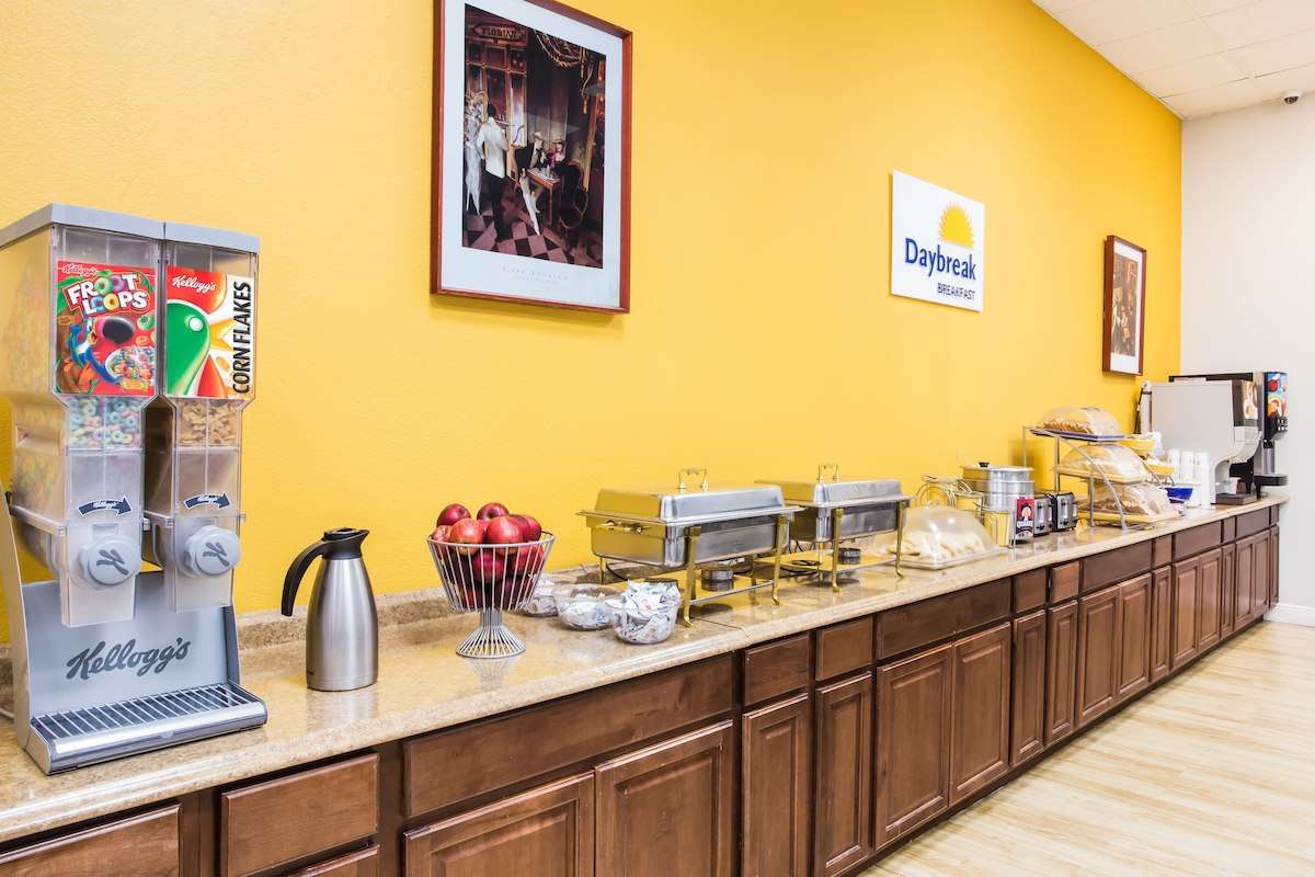 Days Inn by Wyndham Caddo Valley Arkadelphia 14/25