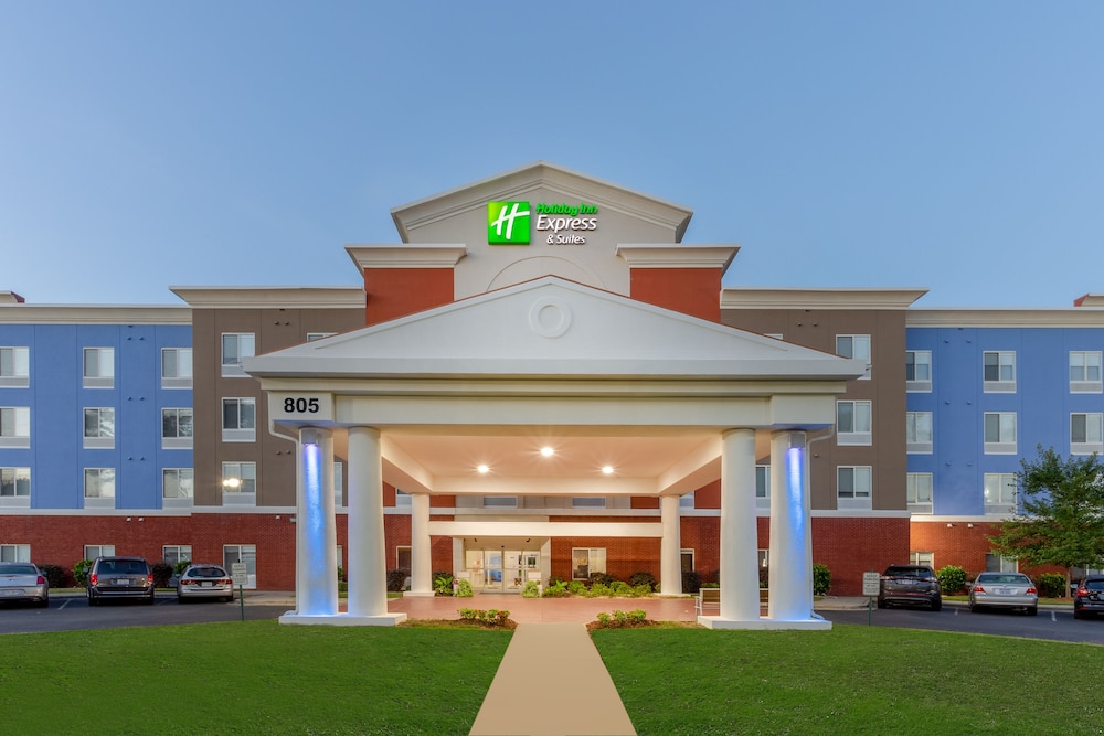 Holiday Inn Express Hotel And Suites Charlotte Arrowood 3/47