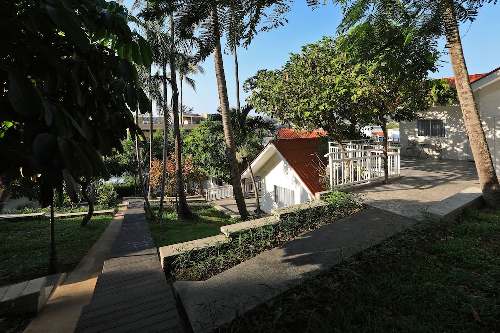 Kata White Villas 32/44