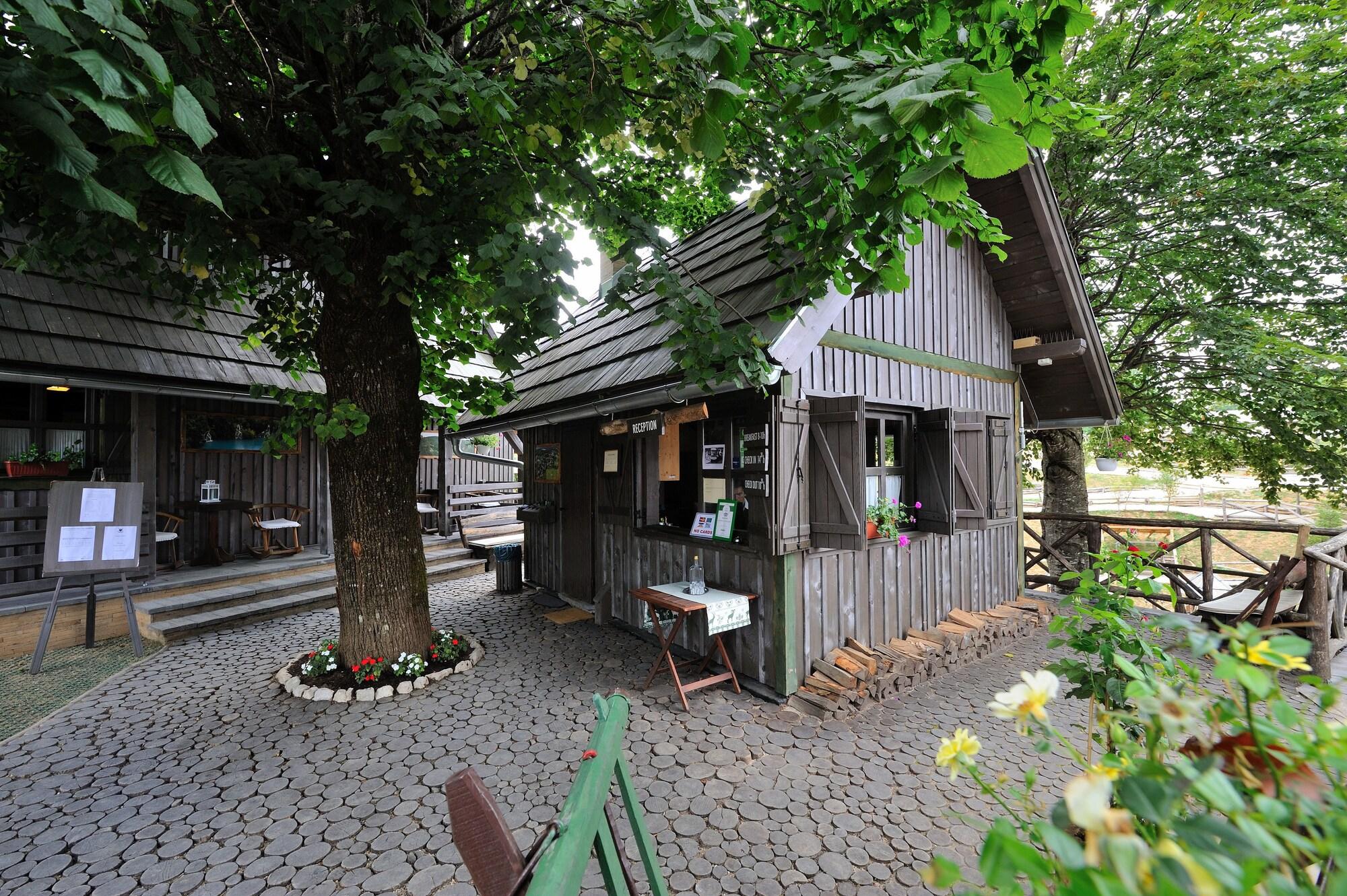 Ethno Houses Plitvice Lakes Hotel 45/50